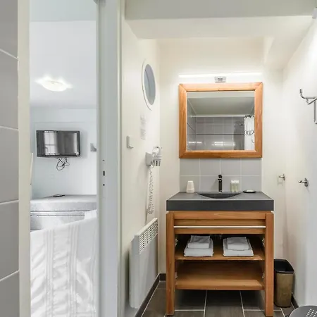 Le Clos Fleuri ホテル 3*