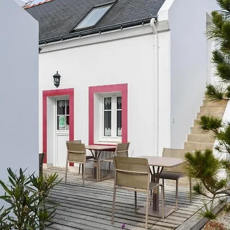 Le Clos Fleuri ホテル