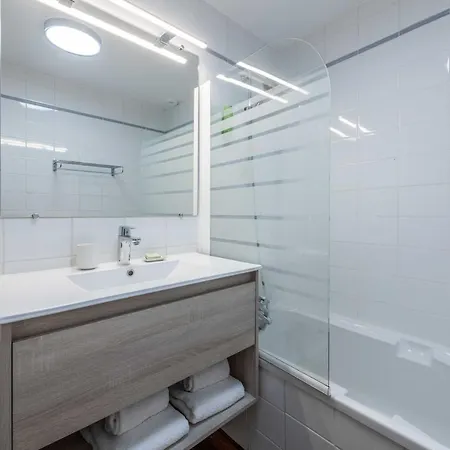 Le Clos Fleuri ホテル 3*